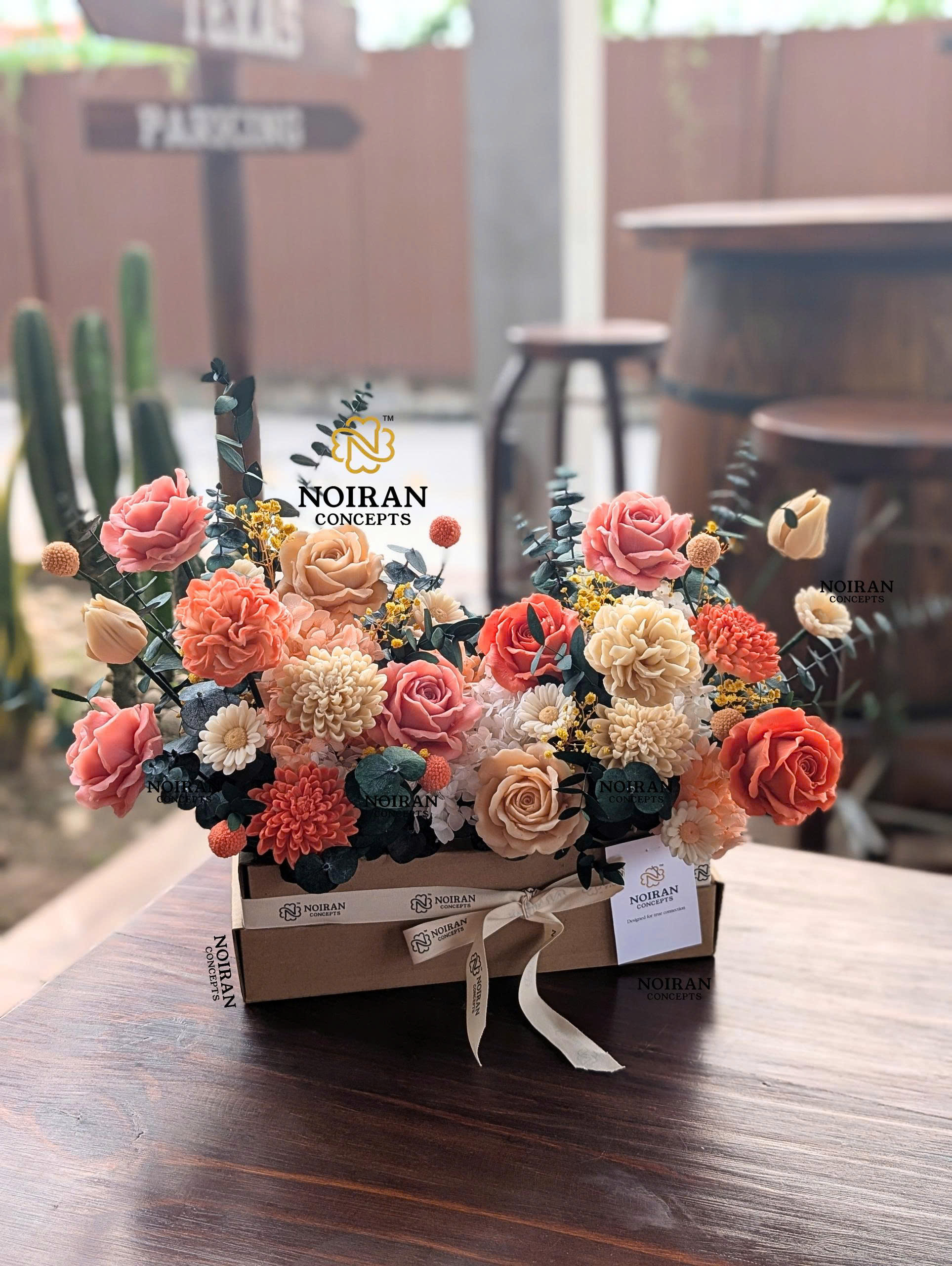Hộp hoa nến thơm Garden No.1 của Noiran Concepts